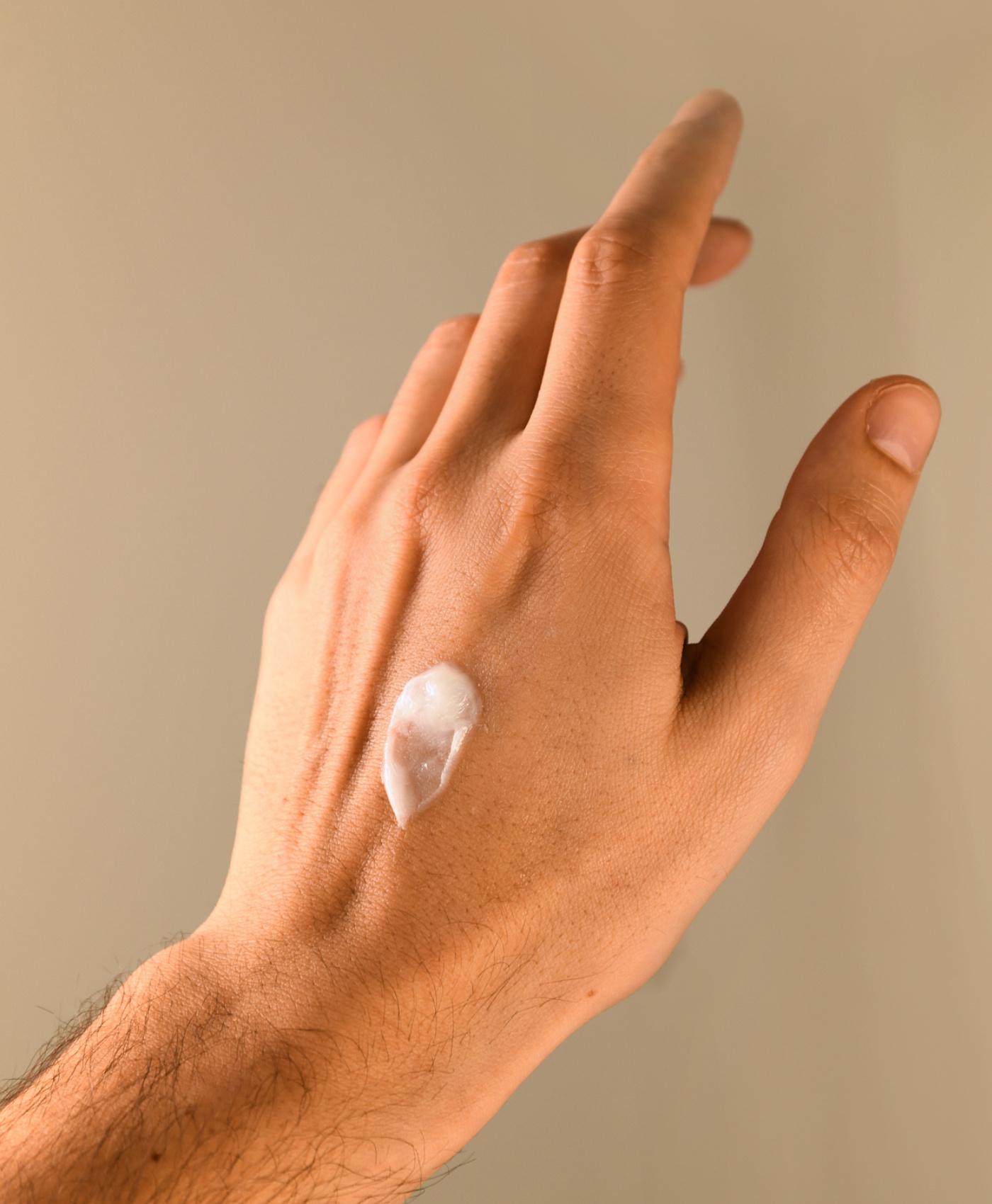 TR Crema Nutriente Mani 75ml thumbnail
