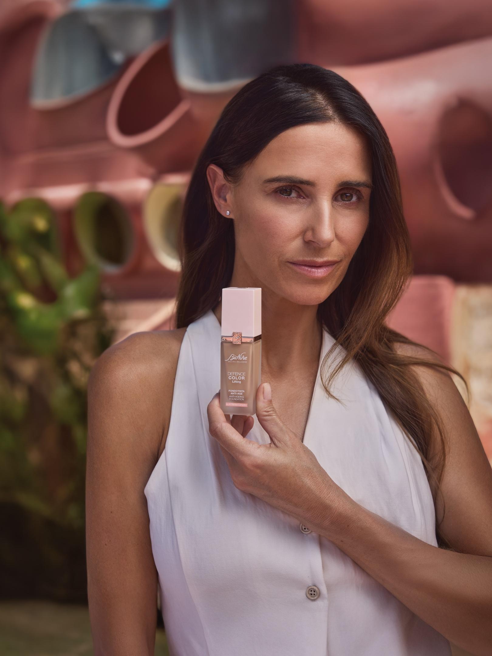LIFTING​  Fondotinta anti-age​